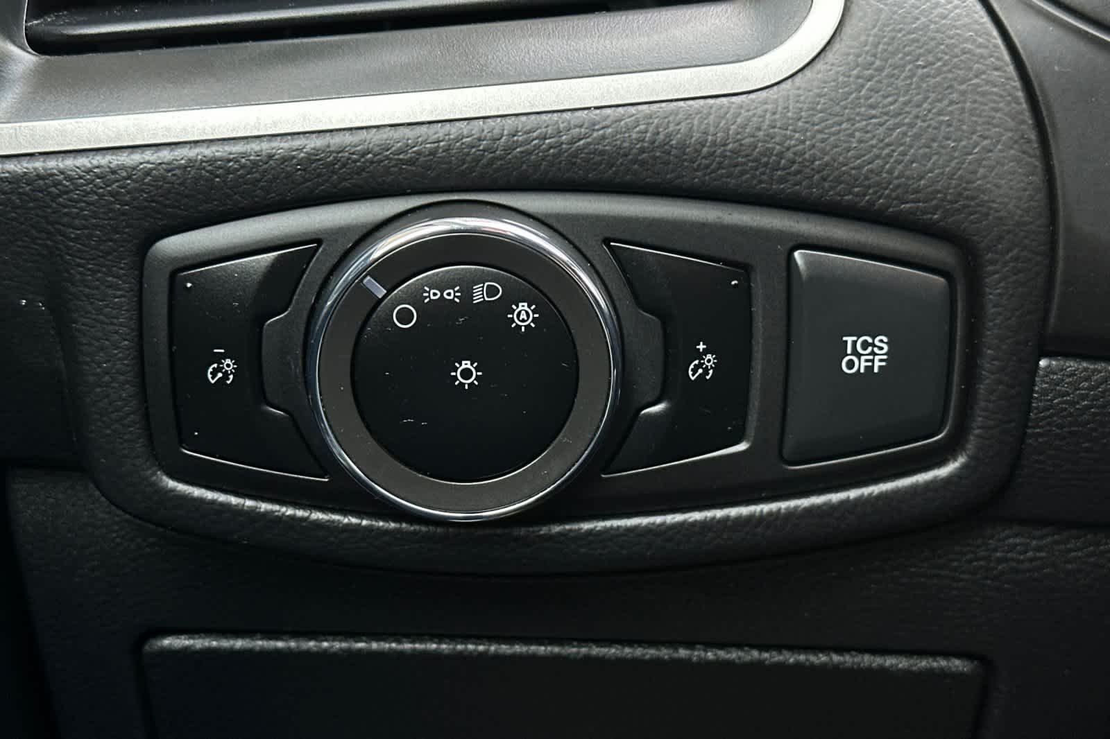 Used 2024 Carbonized Gray Metallic Ford SEL image 30
