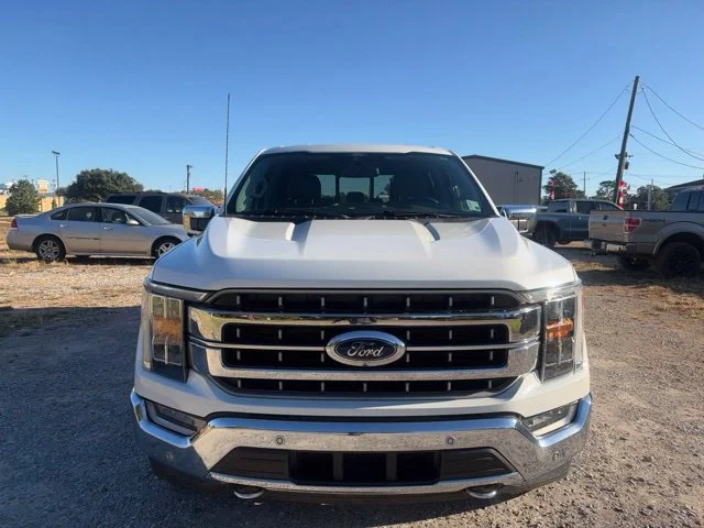 Used 2022 White Ford Lariat image 4