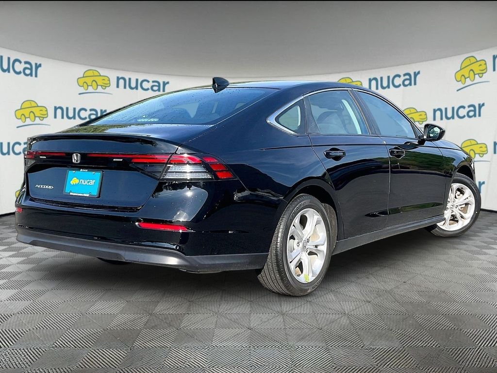 Used 2023 Black Honda LX image 6