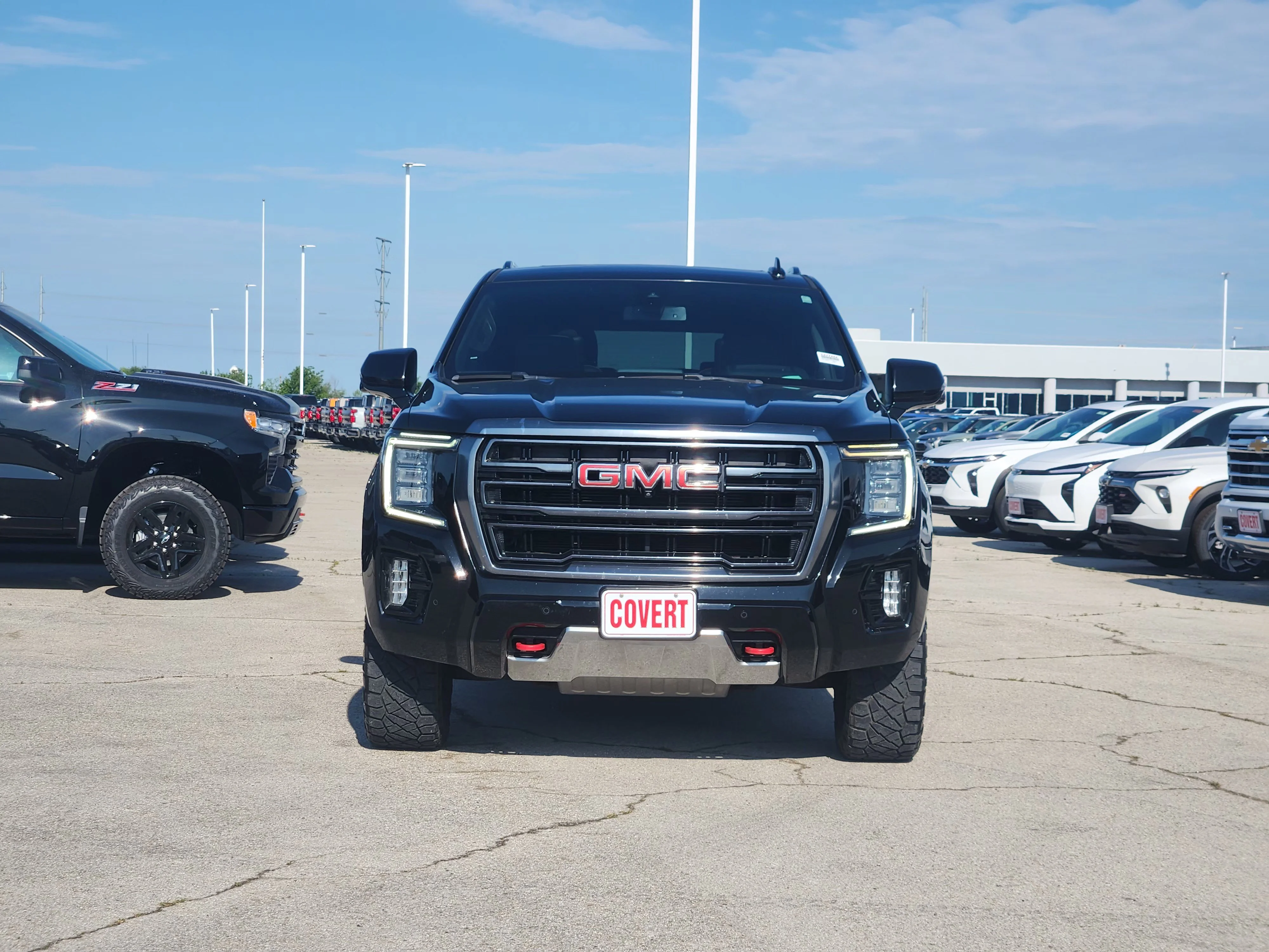 Used 2021 Onyx Black GMC AT4 image 2