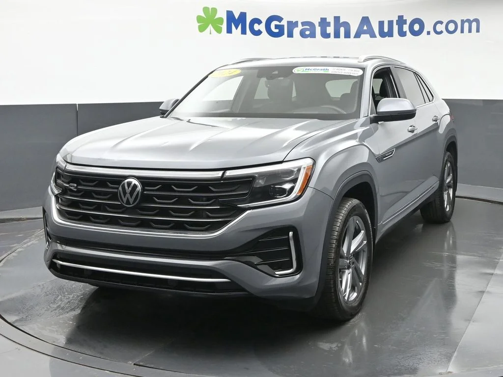 Used 2024 Gray Volkswagen 2.0T SEL R-Line image 23