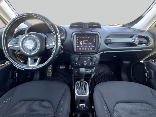 Used 2023 White Jeep Altitude image 9