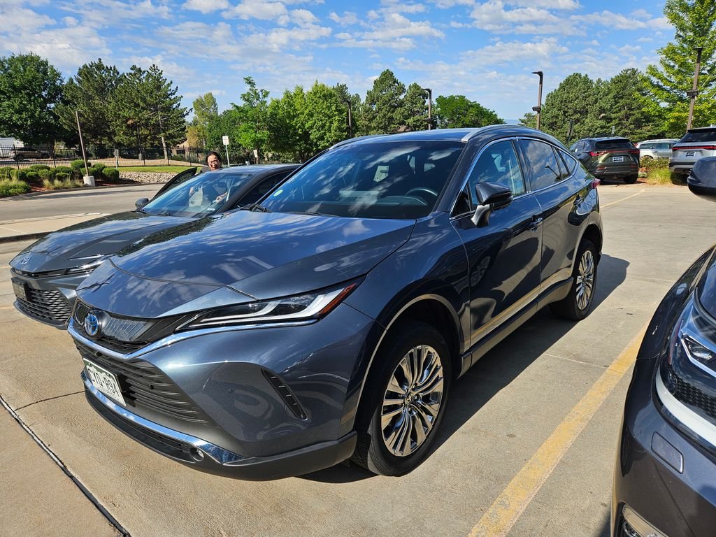 Used 2024 Gray Toyota Limited image 4