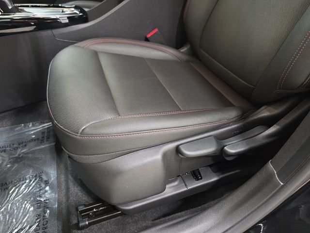 Used 2025 Black Chevrolet 2RS image 29