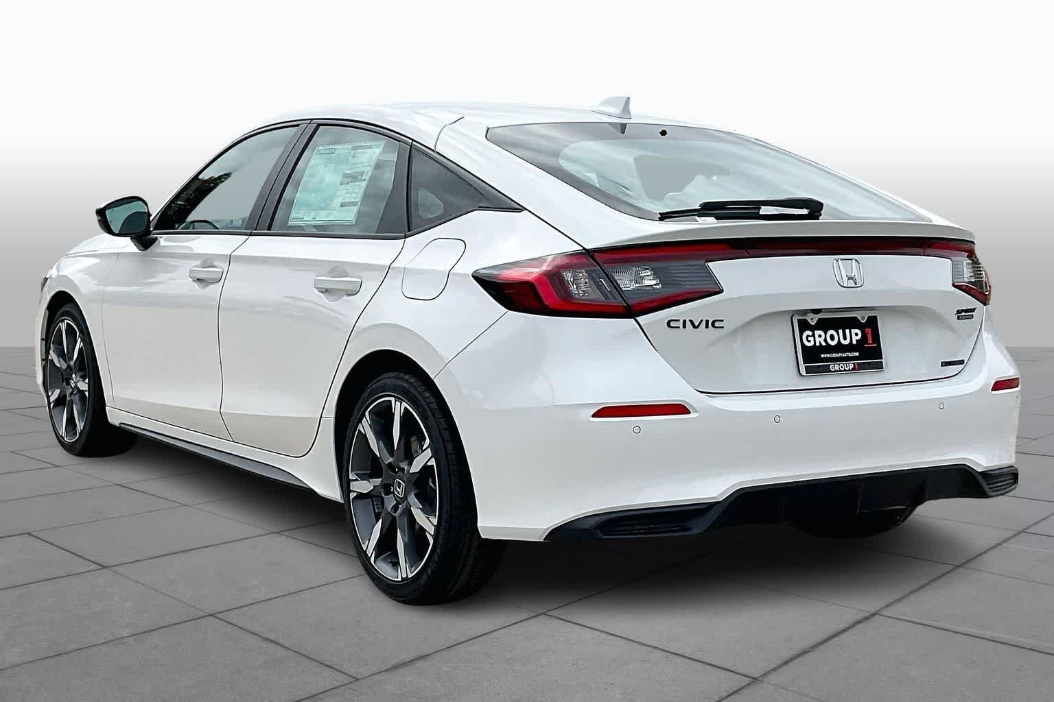 2026 Honda Civic Hatchback Sport Touring - Photo 12