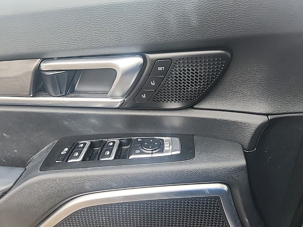Used 2025 Black Kia SX-Prestige X-Line image 26