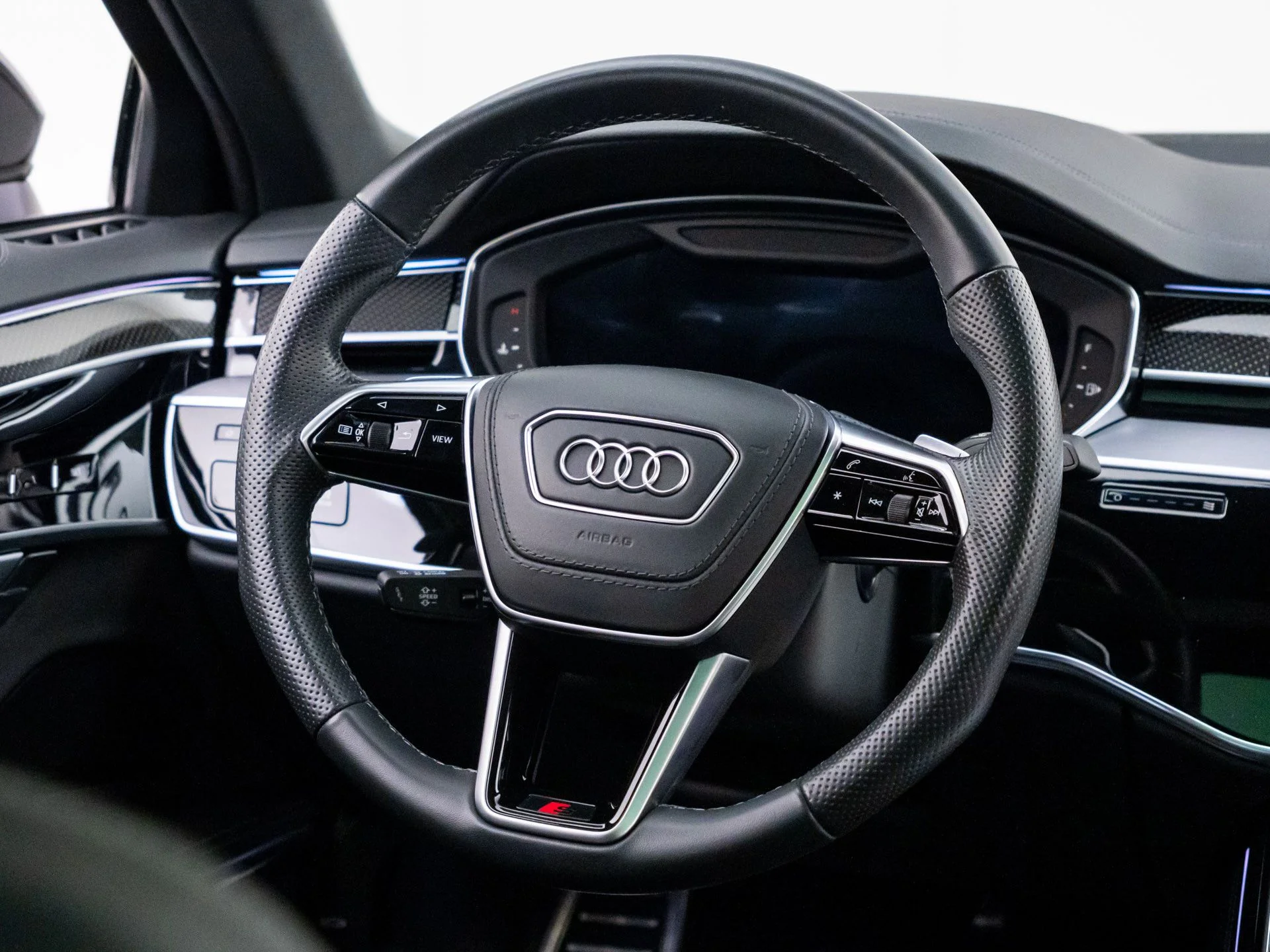 Used 2023 Black Audi 4.0T image 10