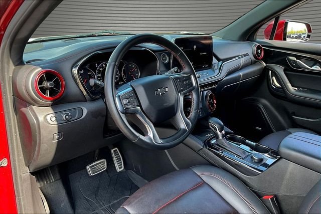 Used 2023 Red Chevrolet RS image 17
