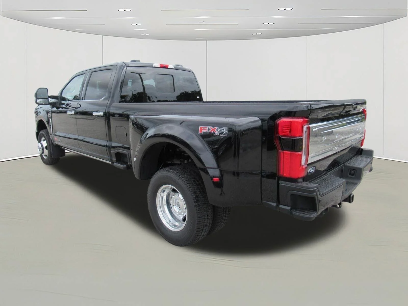 New 2026 Agate Black Metallic Ford F-350® Platinum® image 5