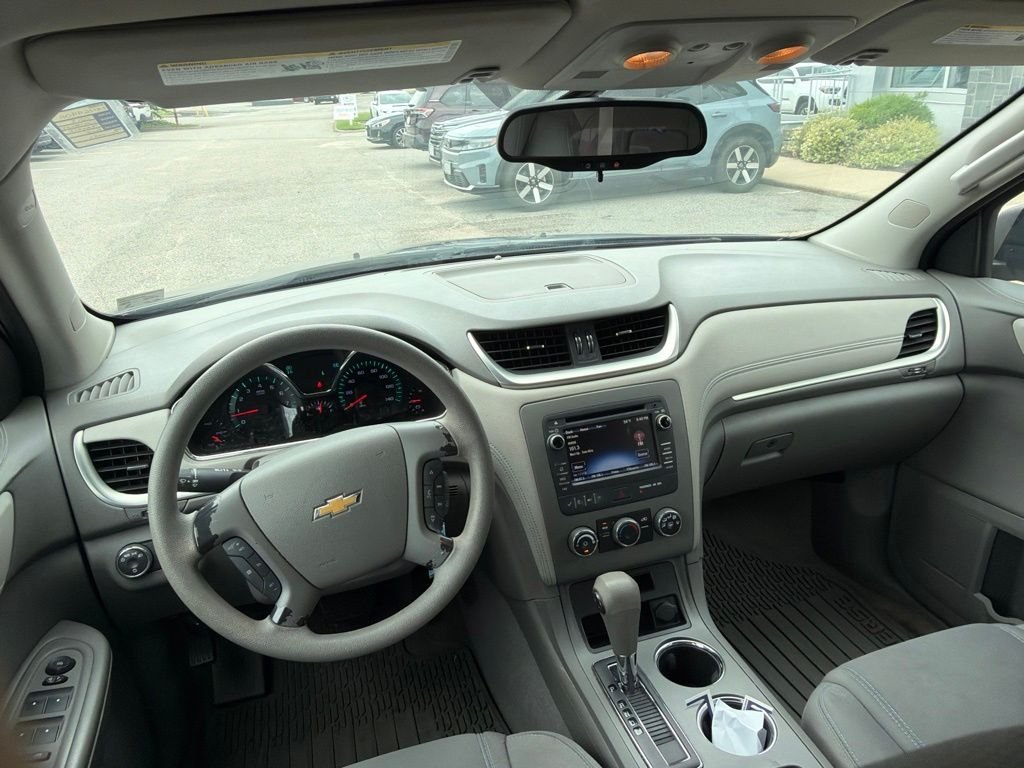 Used 2013 Blue Chevrolet LS image 12