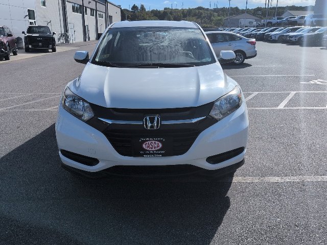 Used 2017 Gray Honda LX image 3