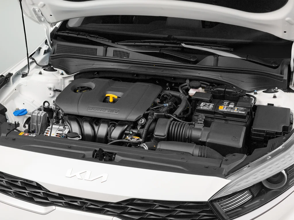 Used 2023 White Kia GT image 19