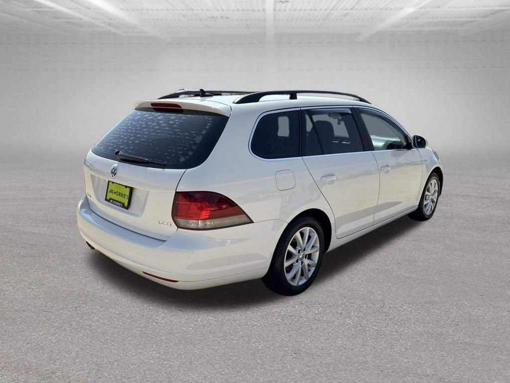 Used 2013 Candy White Volkswagen 2.5L SE image 5