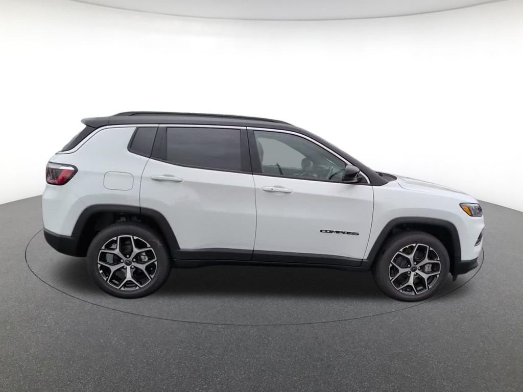 New 2026 Bright White Clear-Coat Exterior Paint Jeep Limited image 5
