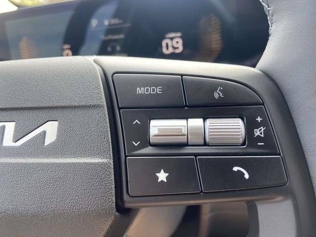 New 2026 Ebony Black Kia LX image 15