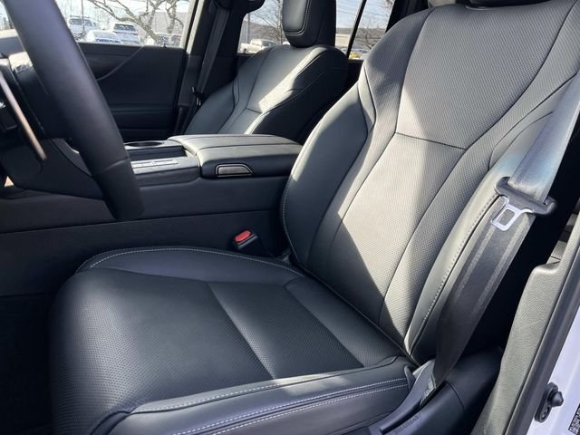 2024 Lexus LX Luxury - Photo 37