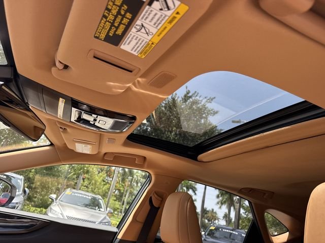 Certified Used 2024 White Lexus 350 Premium image 22
