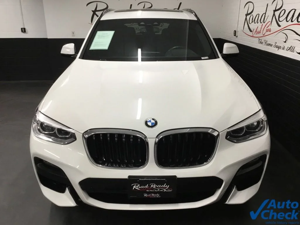 Used 2020 White BMW xDrive30i image 4
