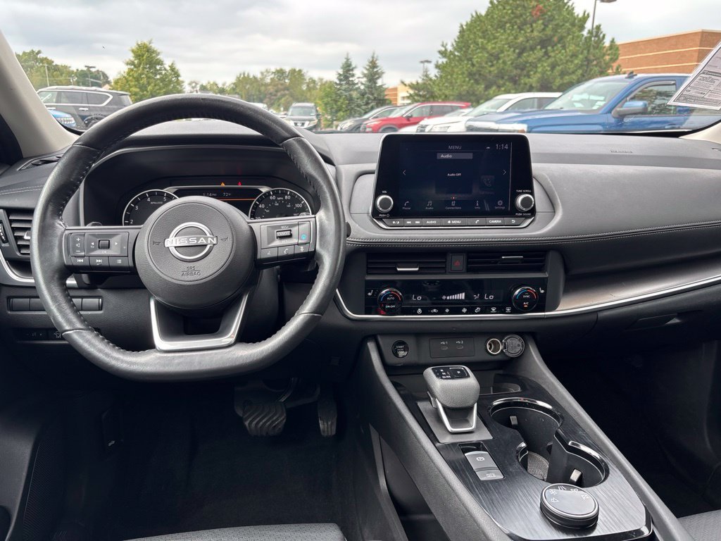 Used 2024 Silver Nissan SV image 16