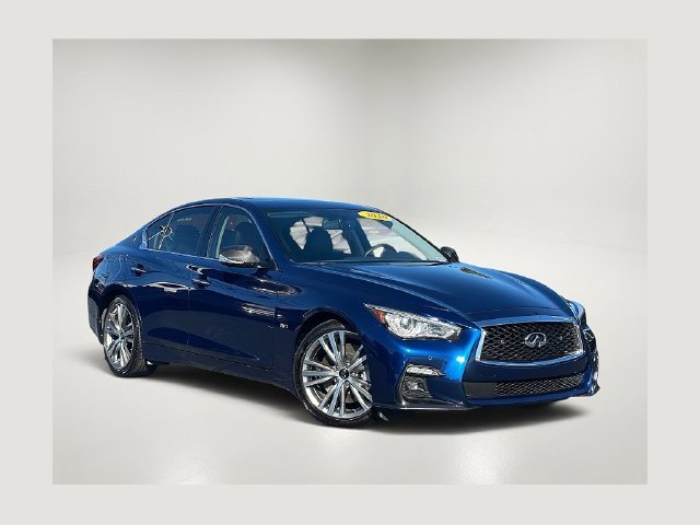 Used 2020 Silver INFINITI Sport image 1