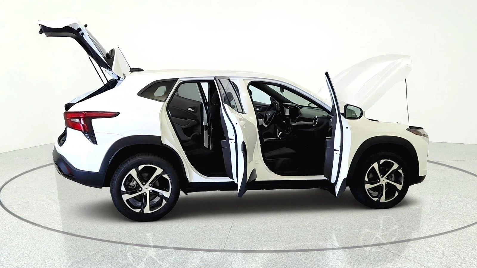 Used 2024 Summit White Chevrolet 1RS image 12