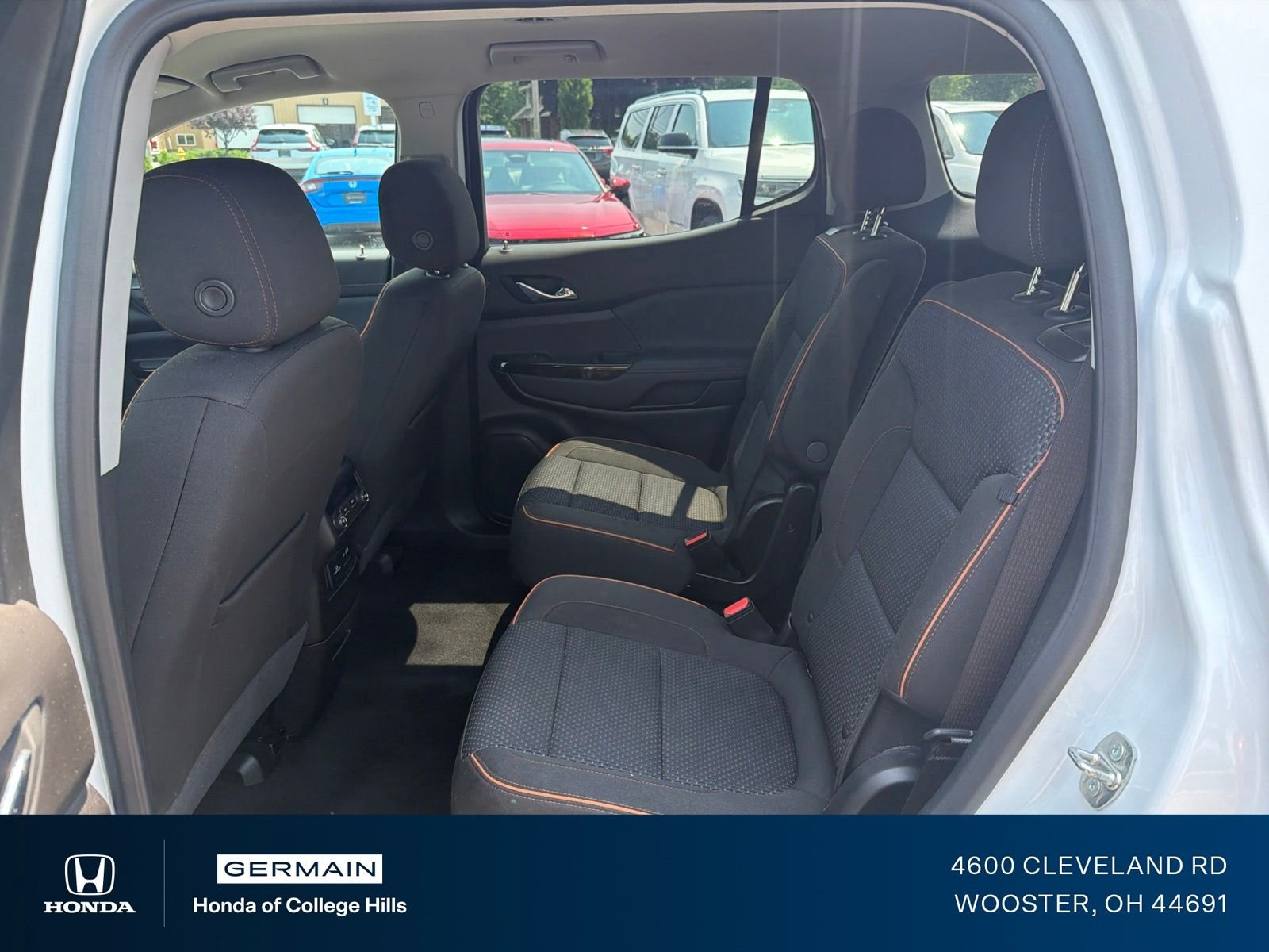 2023 GMC Acadia AT4 - Photo 12