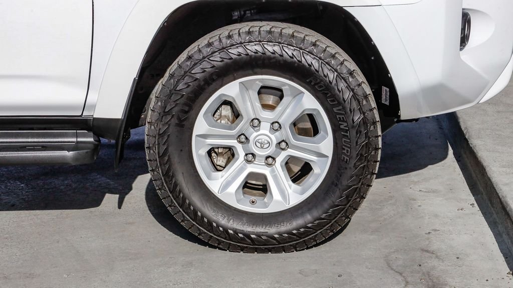 Used 2024 Ice Toyota SR5 image 11