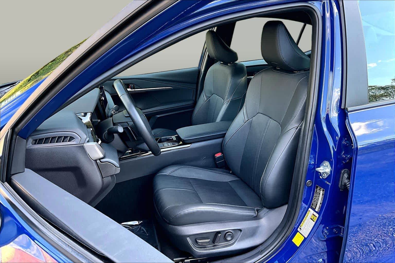 Used 2025 Reservoir Blue Toyota XSE image 8