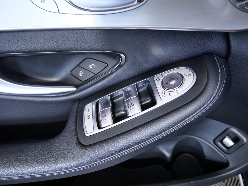 Used 2021 Gray Mercedes-Benz C 300 image 28