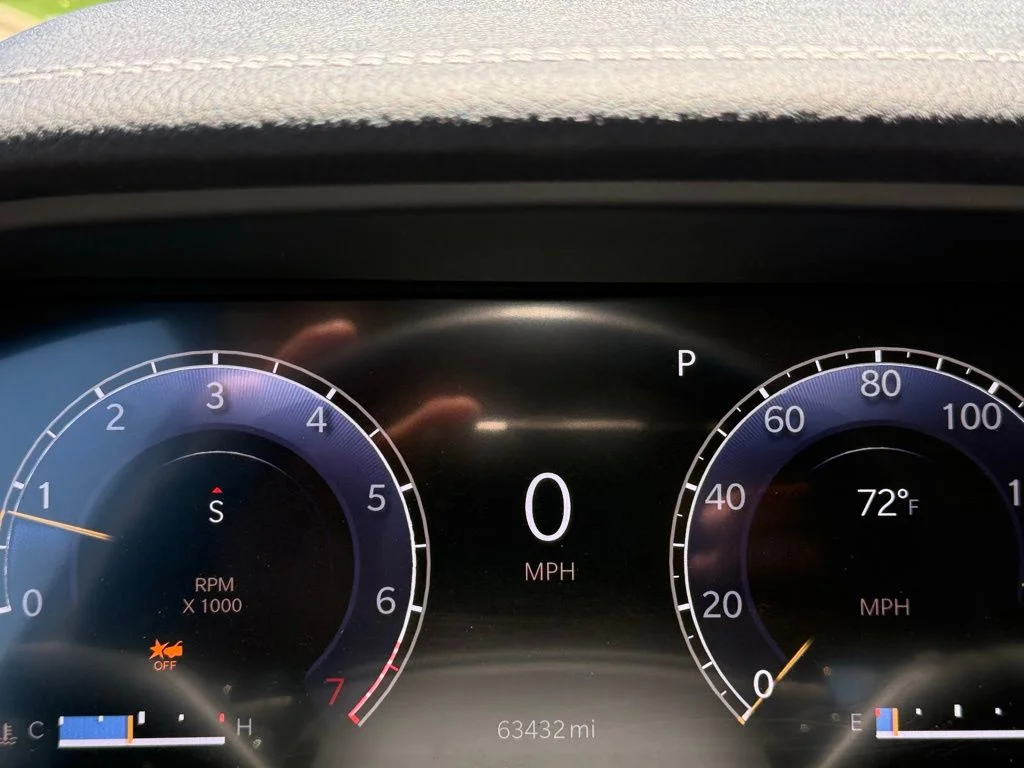 Used 2022 White Jeep Limited image 15