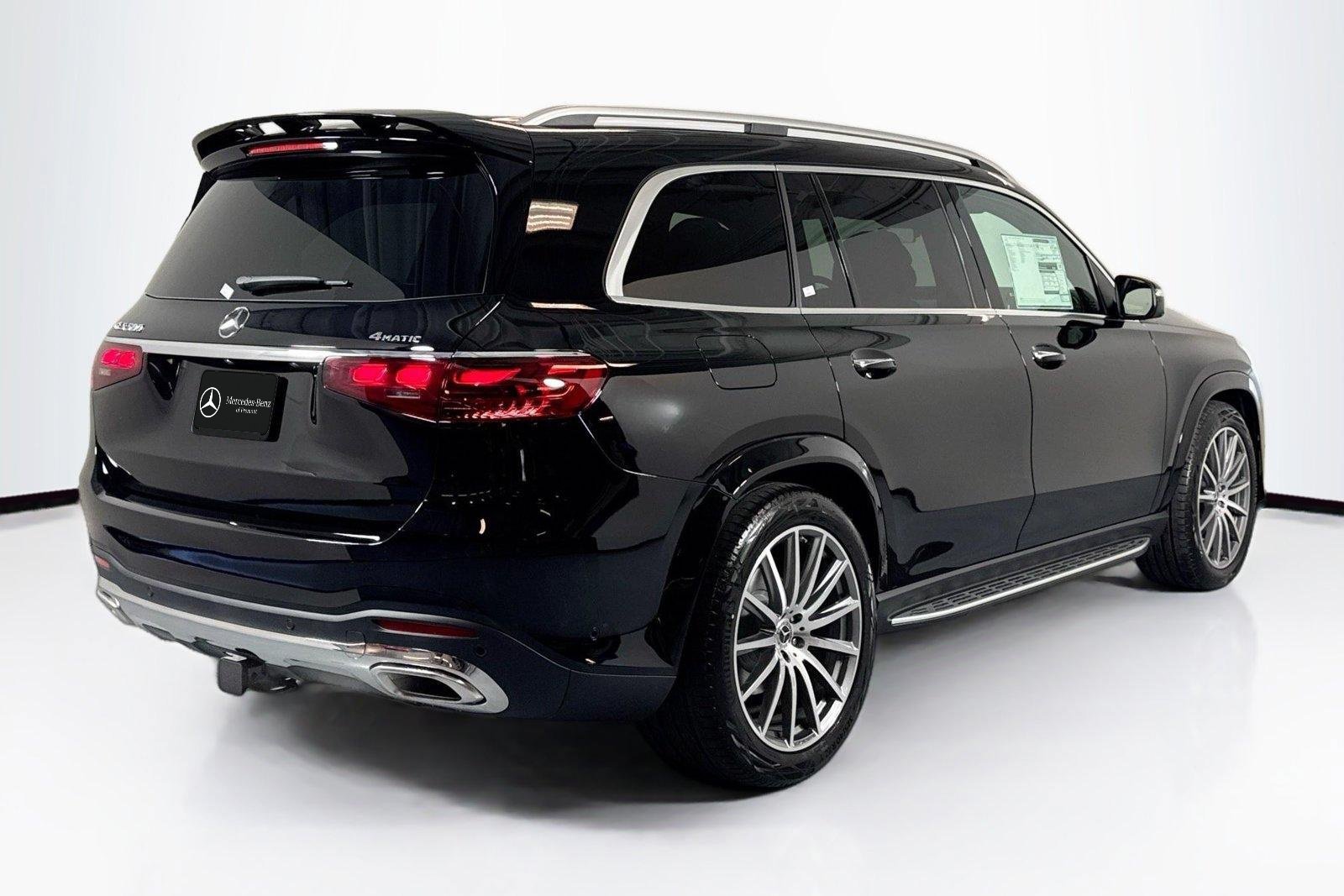 New 2026 Black Mercedes-Benz GLS 580 image 5