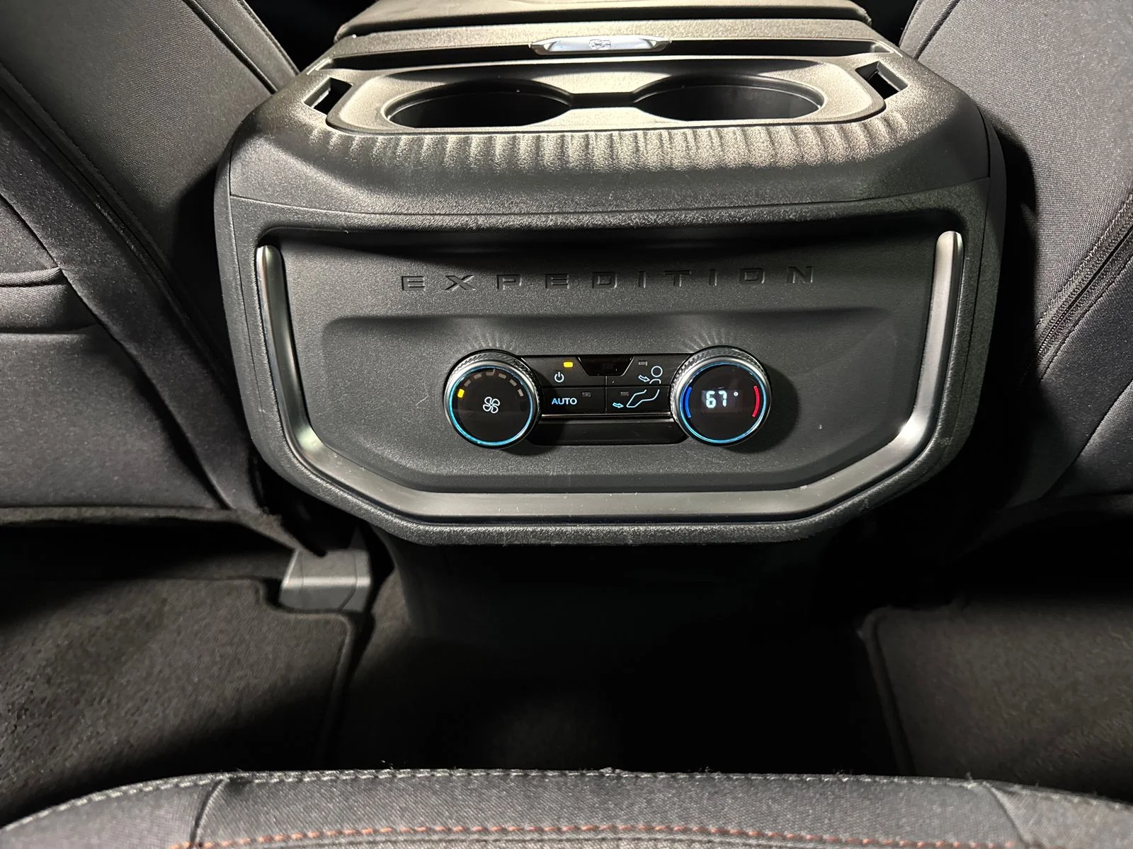 2025 Ford Expedition Active - Photo 11