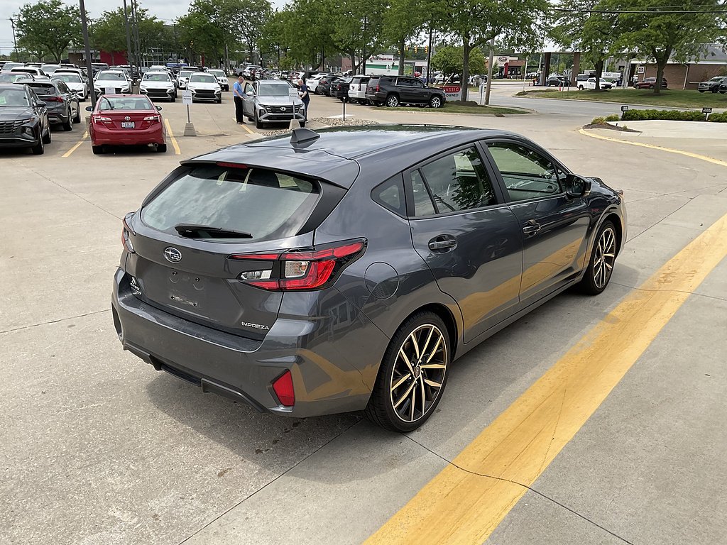 2024 Subaru Impreza Sport - Photo 3