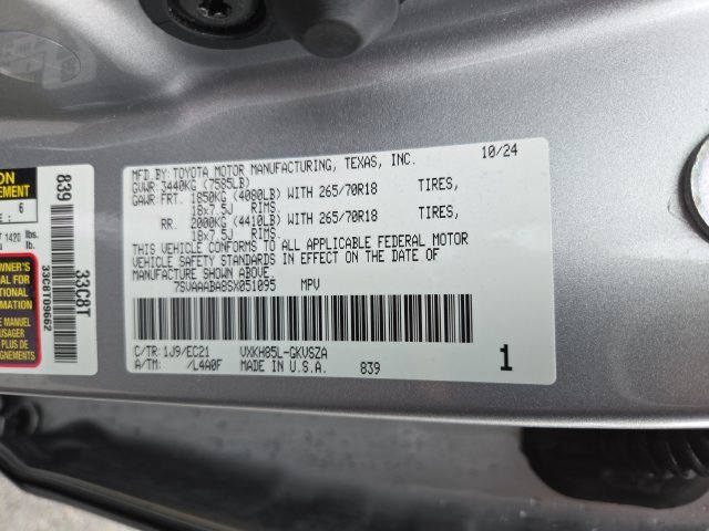 Used 2025 Silver Toyota SR5 image 25