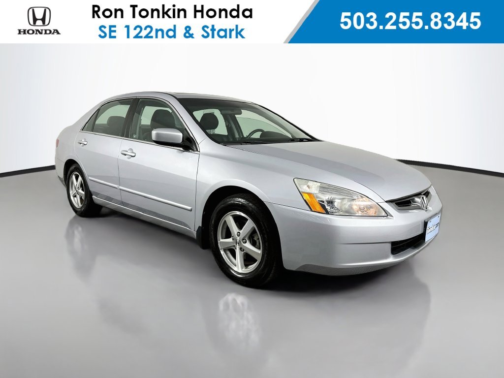 Used 2005 Silver Frost Metallic Honda EX-L image 1