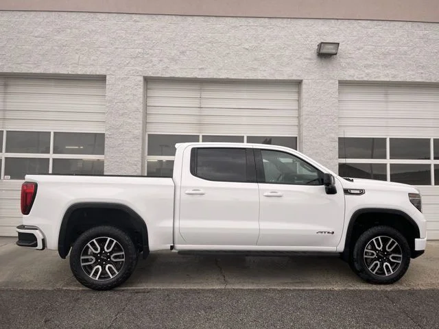 2022 GMC Sierra AT4 4WD Crew Cab Short Box's photo
