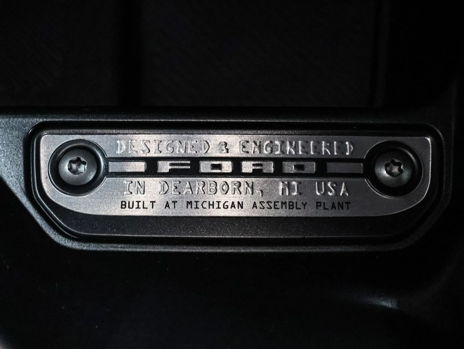 New 2026 Avalanche Gray Ford Badlands® image 30