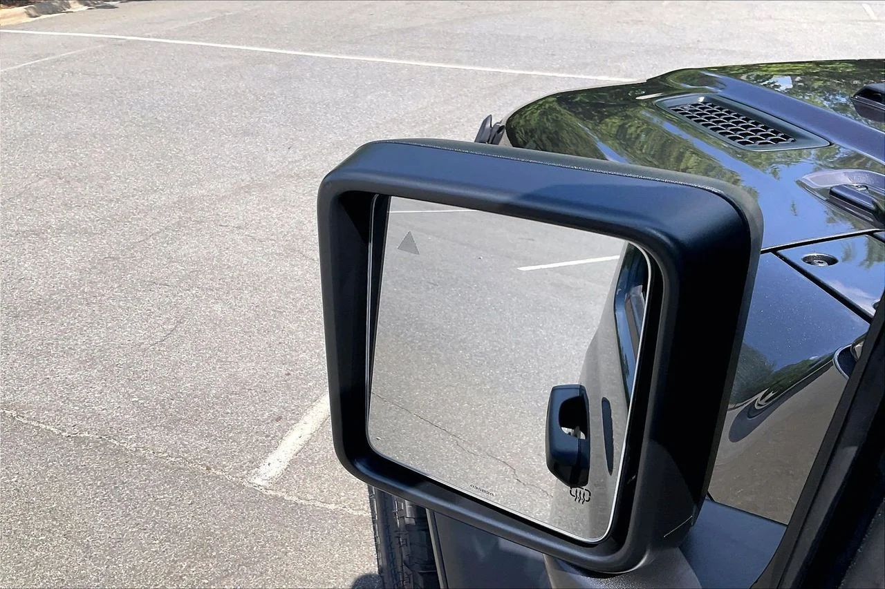 New 2026 Granite Crystal Metallic Clearcoat Jeep Willys image 21