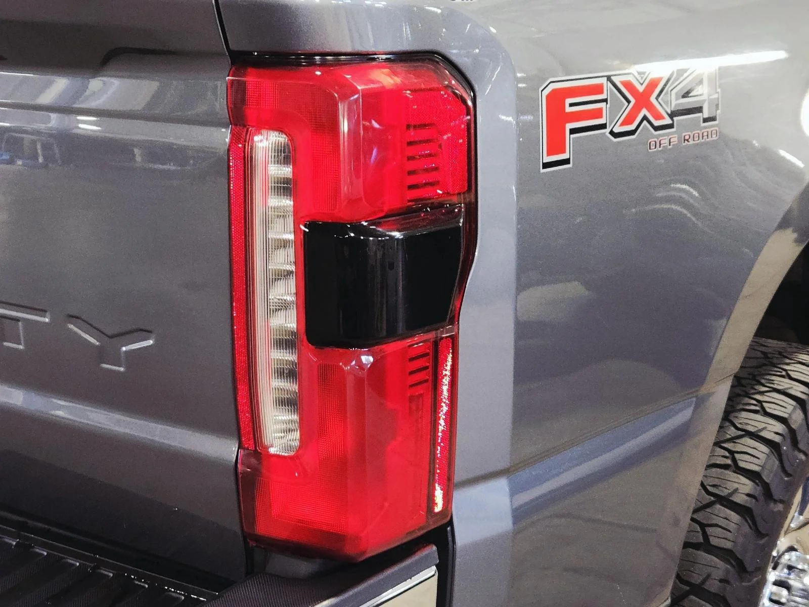 Used 2024 Carbonized Gray Ford Lariat image 16