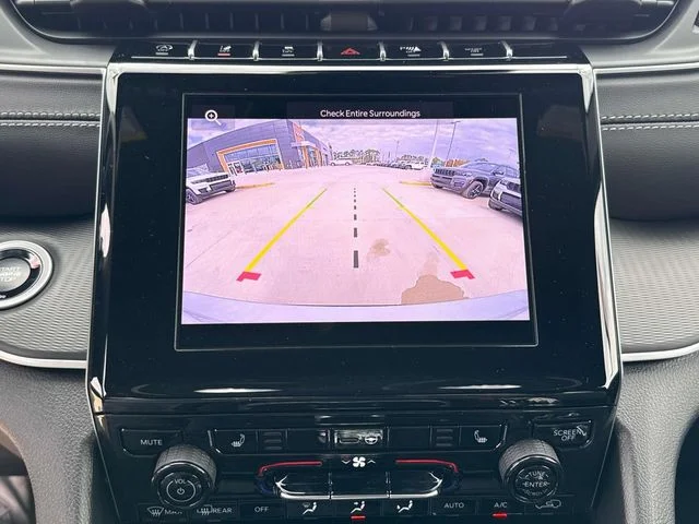 New 2025 Silver Jeep Altitude X image 20