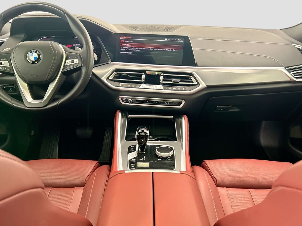 Used 2022 Alpine White BMW xDrive40i image 13