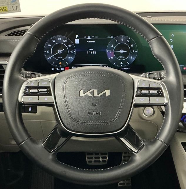 Used 2024 White Kia SX image 16