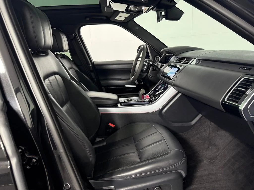 Used 2021 Black Land Rover HST image 30