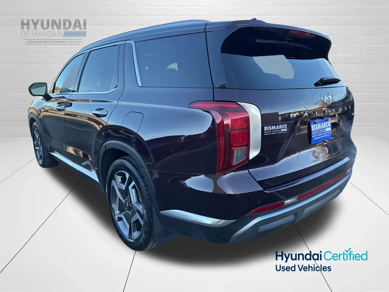 Used 2023 Red Hyundai Limited image 7