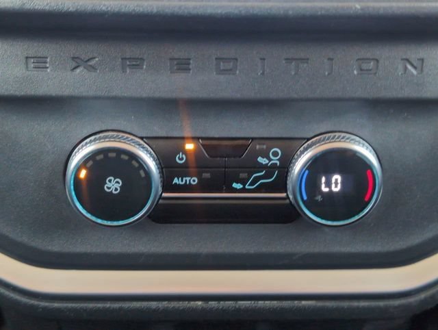 Used 2025 White Ford Active image 22