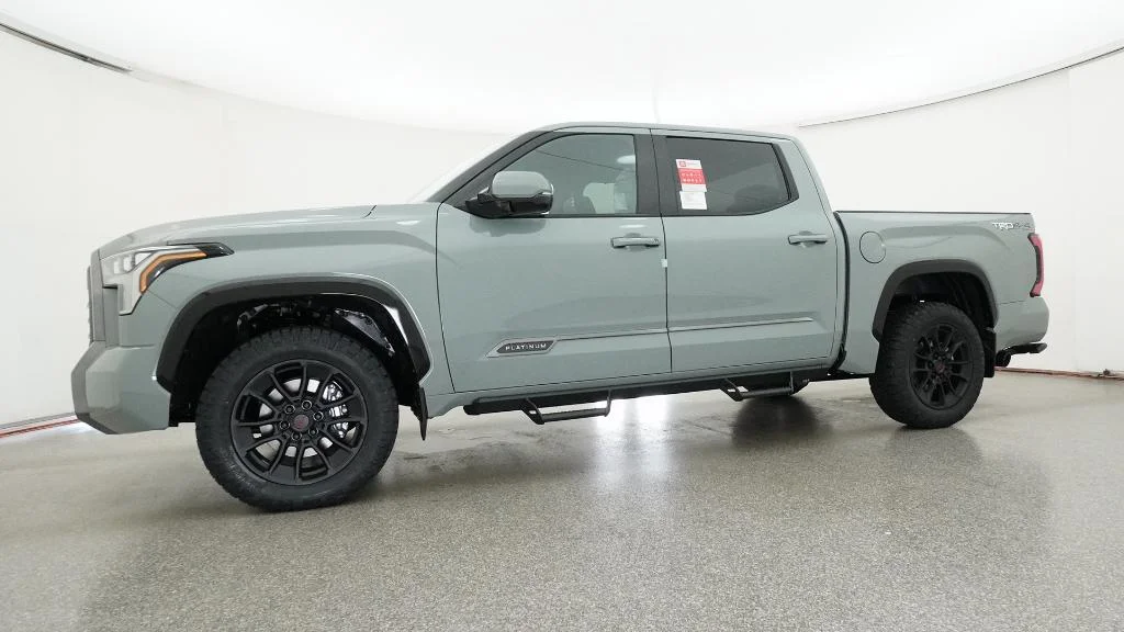 New 2026 Lunar Rock Toyota Platinum image 18