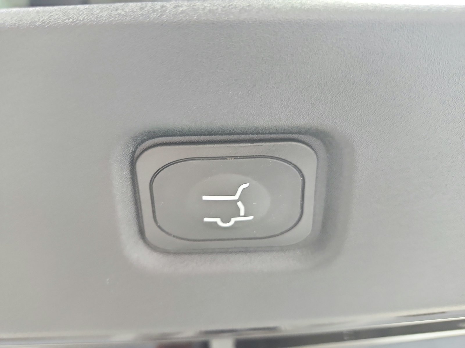 New 2027 Agate Black Metallic Ford MAX Platinum image 56