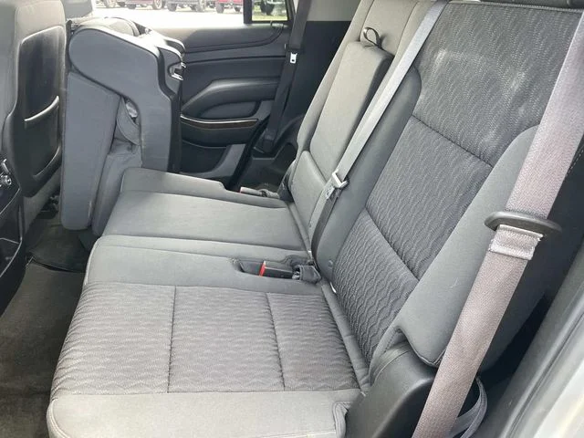 Used 2015 Silver Chevrolet LS image 21