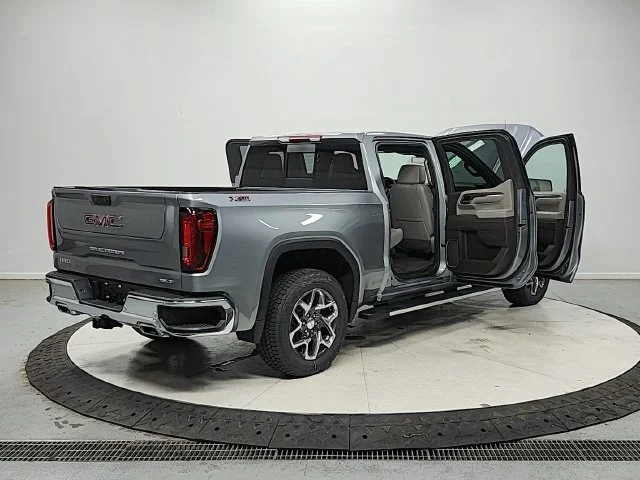 2026 GMC Sierra 1500 SLT - Photo 16