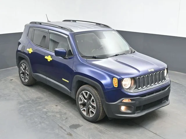 Used 2017 Blue Jeep Latitude image 13